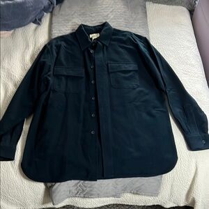 L.L. Bean Men's Casual Button Down Shirt - Dark Blue